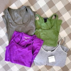 2/$15 Bundle of 4 Tank Tops sz XS/S